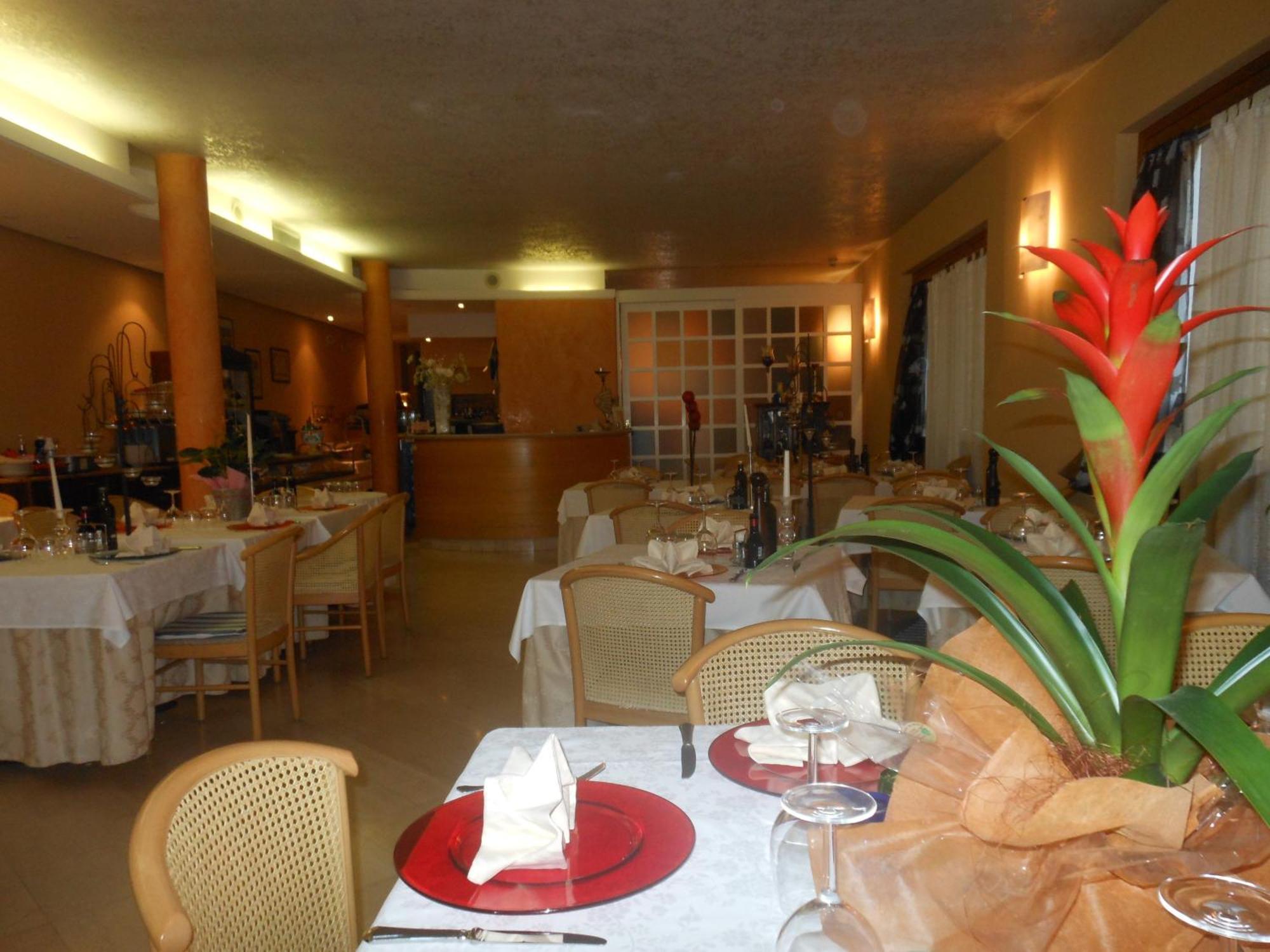 Hotel Ristorante Miralago Garda  Luaran gambar