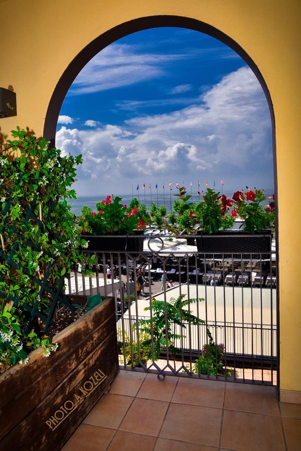 Hotel Ristorante Miralago Garda  Luaran gambar